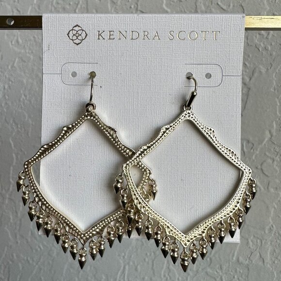 Kendra Scott Lacy Drop Earrings Gold - Picture 1 of 2
